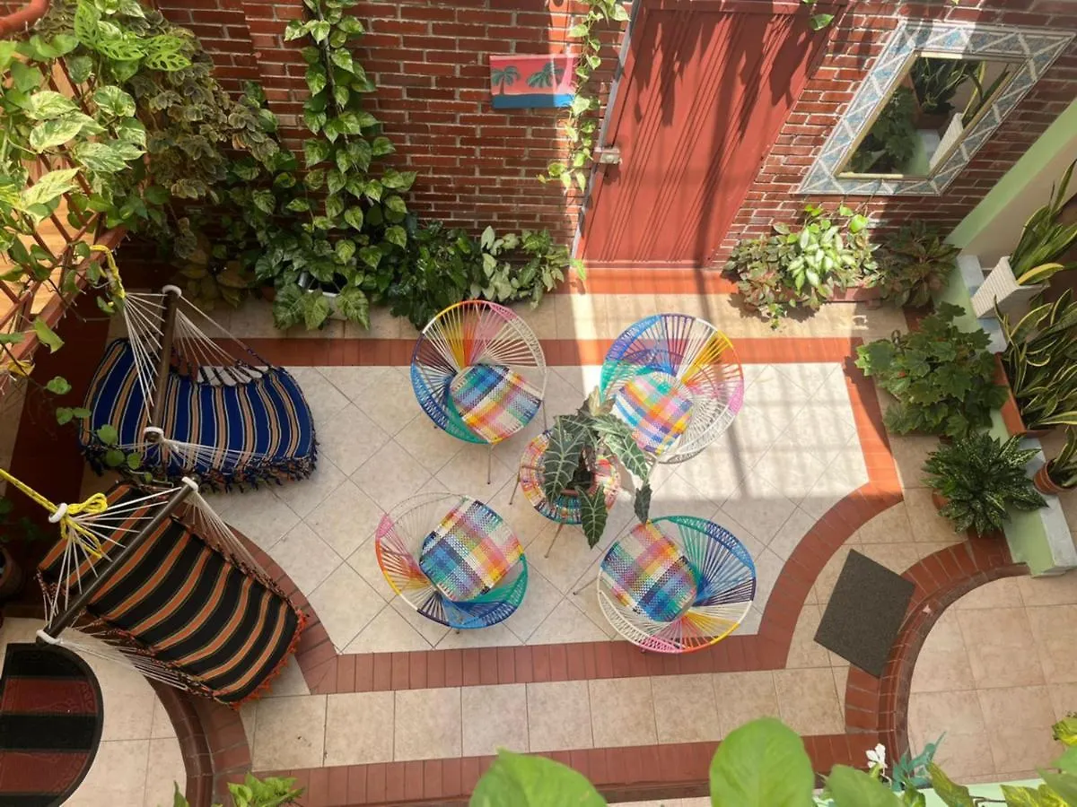 Hostal Cartagonova - Habitaciones Privadas Y Amplias Cerca A Zonas Turisticas Cartagena