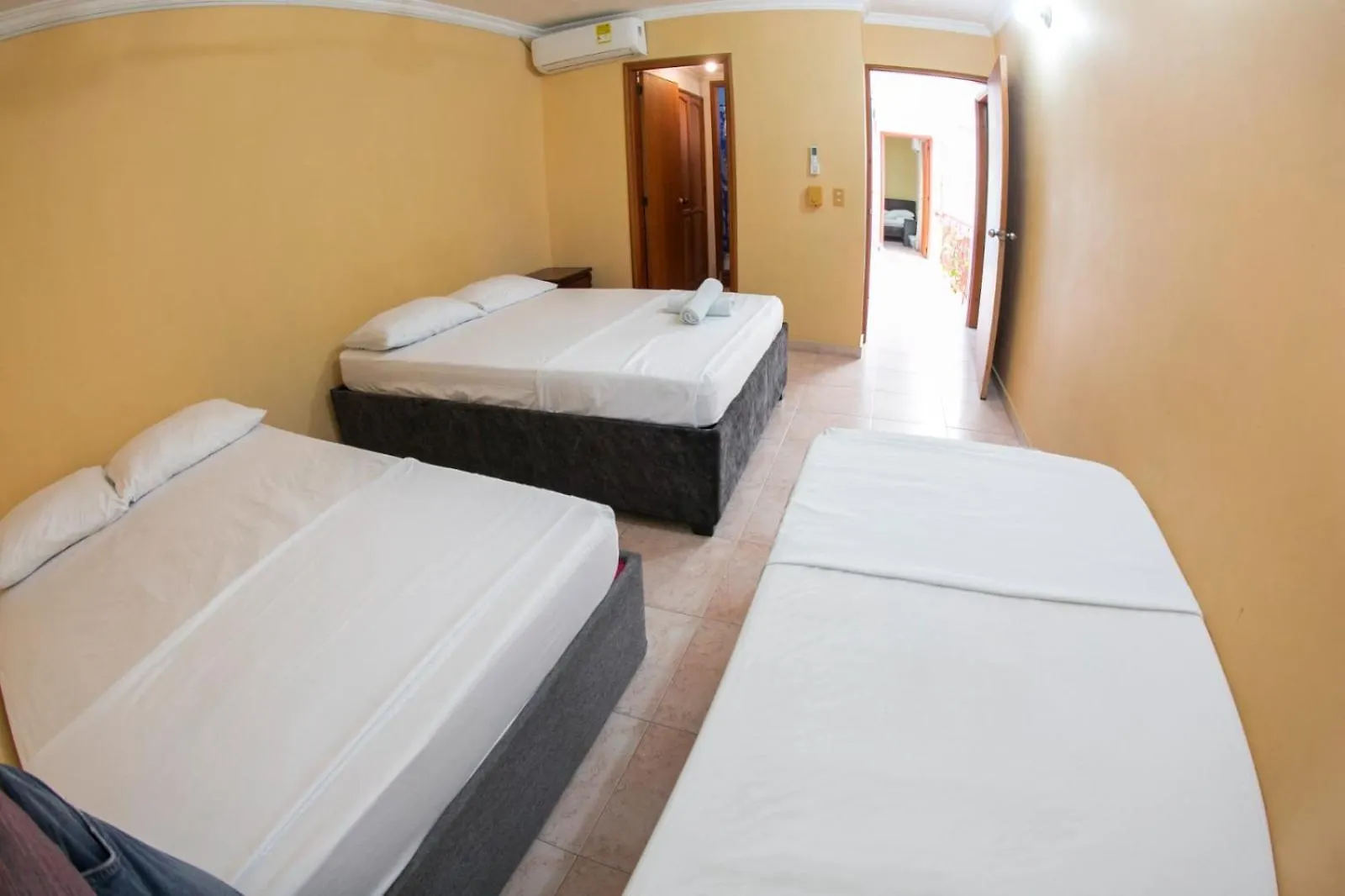 Gasthof Hostal Cartagonova - Habitaciones Privadas Y Amplias Cerca A Zonas Turisticas Cartagena