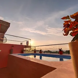  Hotel Harmony Deluxe