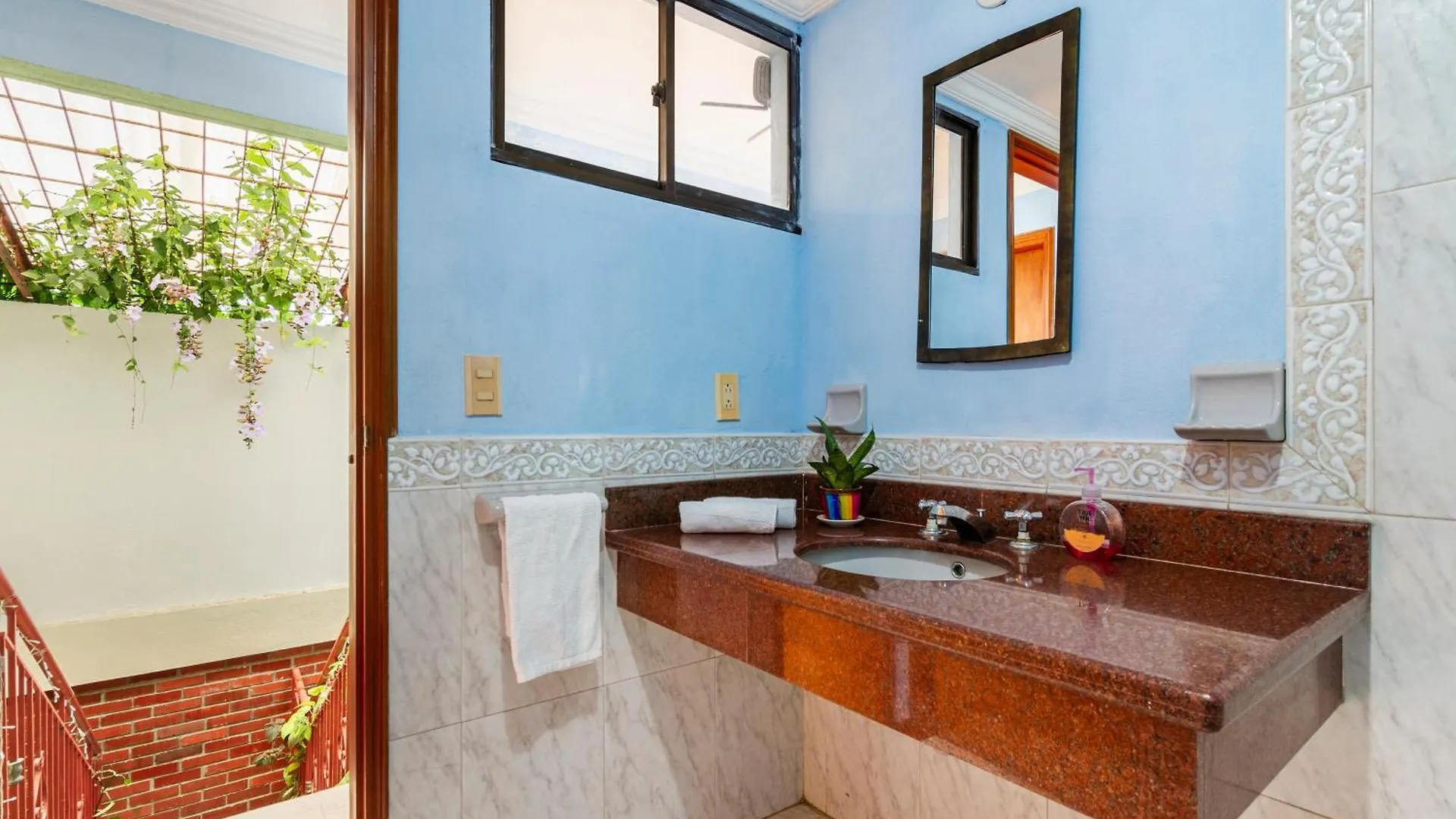 Vendégház Hostal Cartagonova - Habitaciones Privadas Y Amplias Cerca A Zonas Turisticas Cartagena